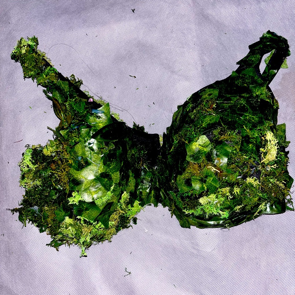 Custom moss top💚